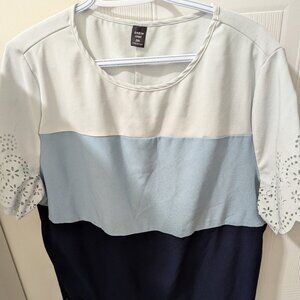 Lace detail colour block blouse